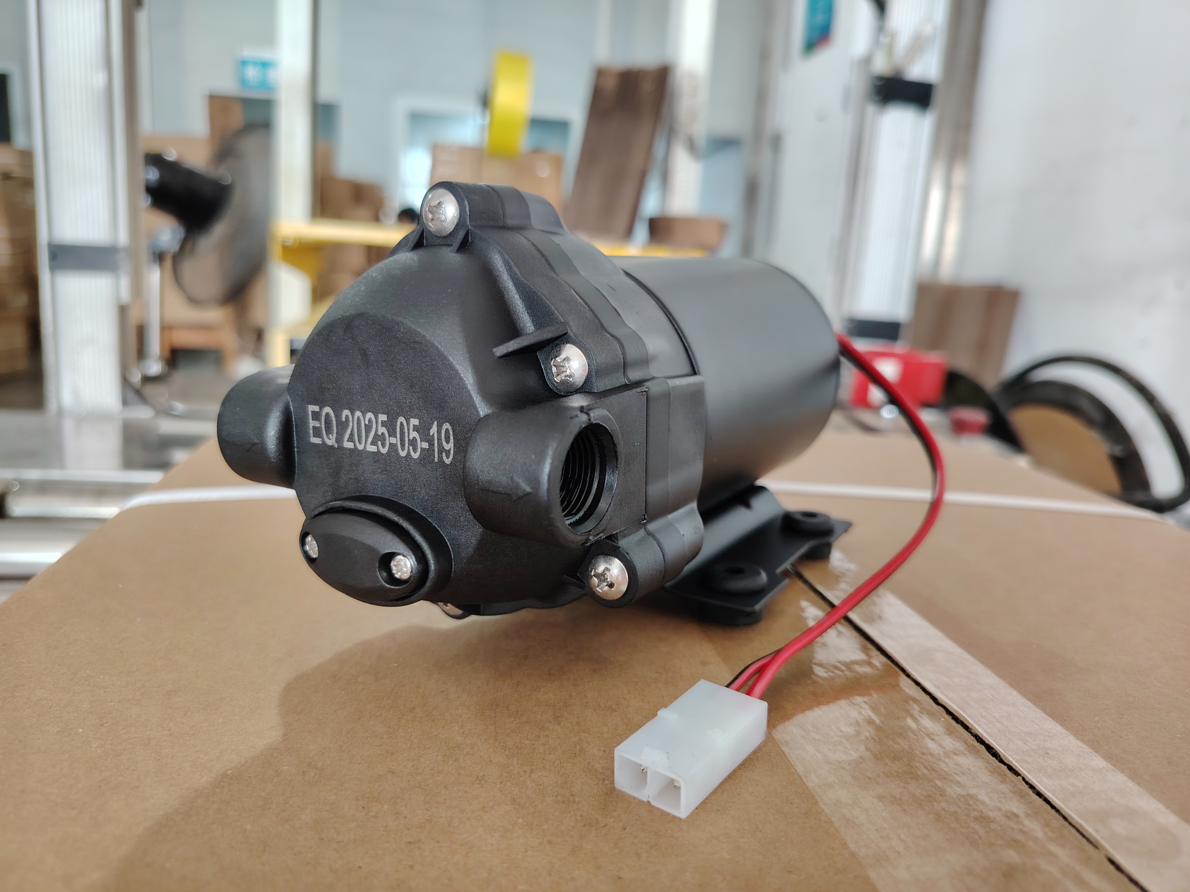 Zuanli ro pump with the suction well