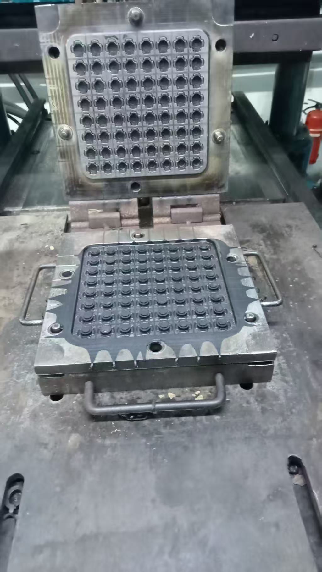 Silicone & Rubber Custom Parts / Silicone Rubber Components